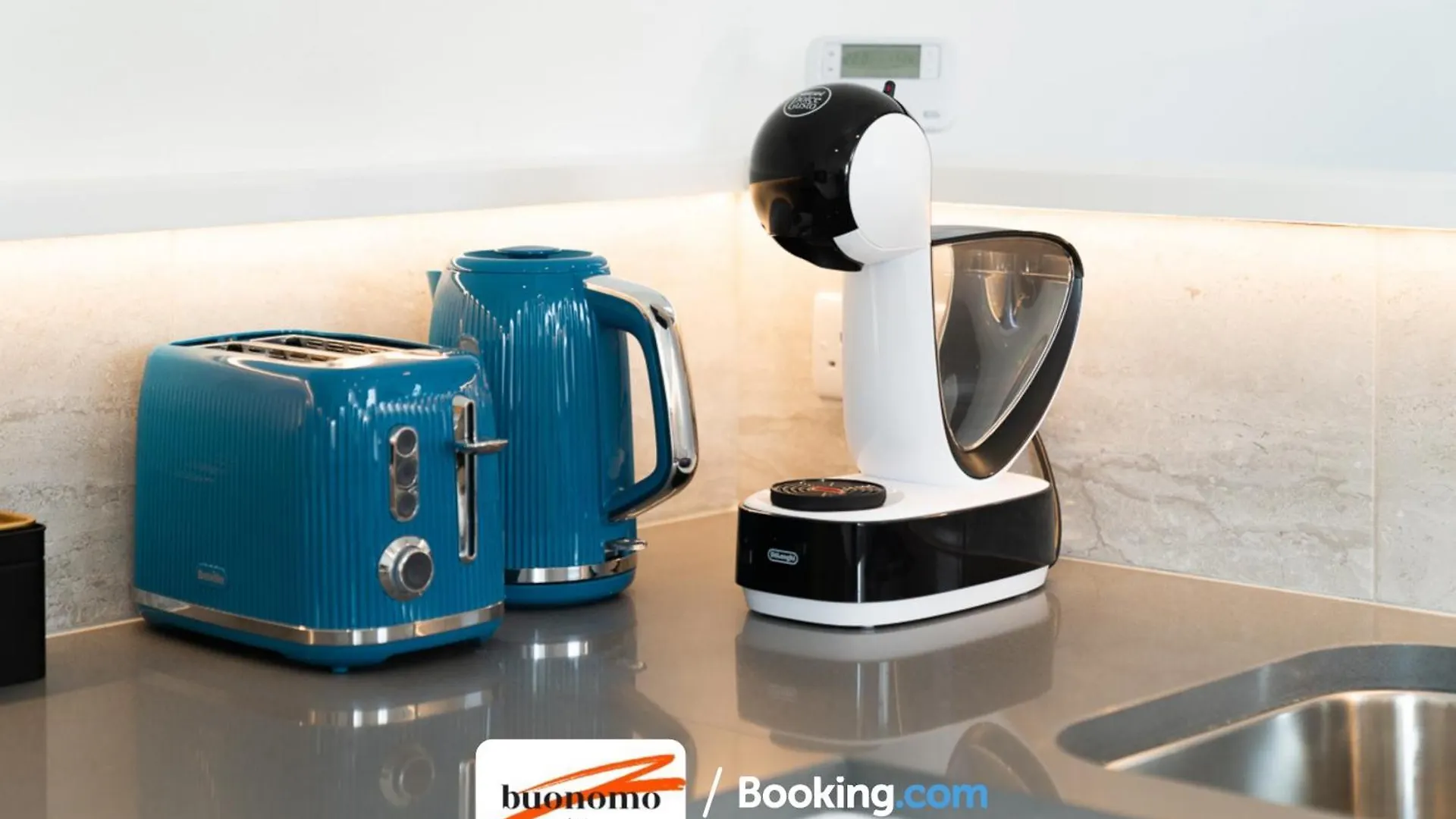 Two Bedroom Apartment At Buonomo Stays Short Lets & Serviced Accommodation London