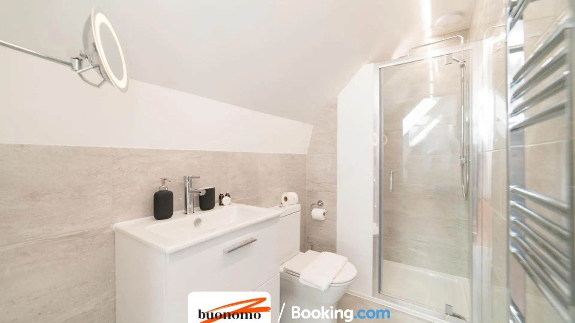 Two Bedroom Apartment At Buonomo Stays Short Lets & Serviced Accommodation London